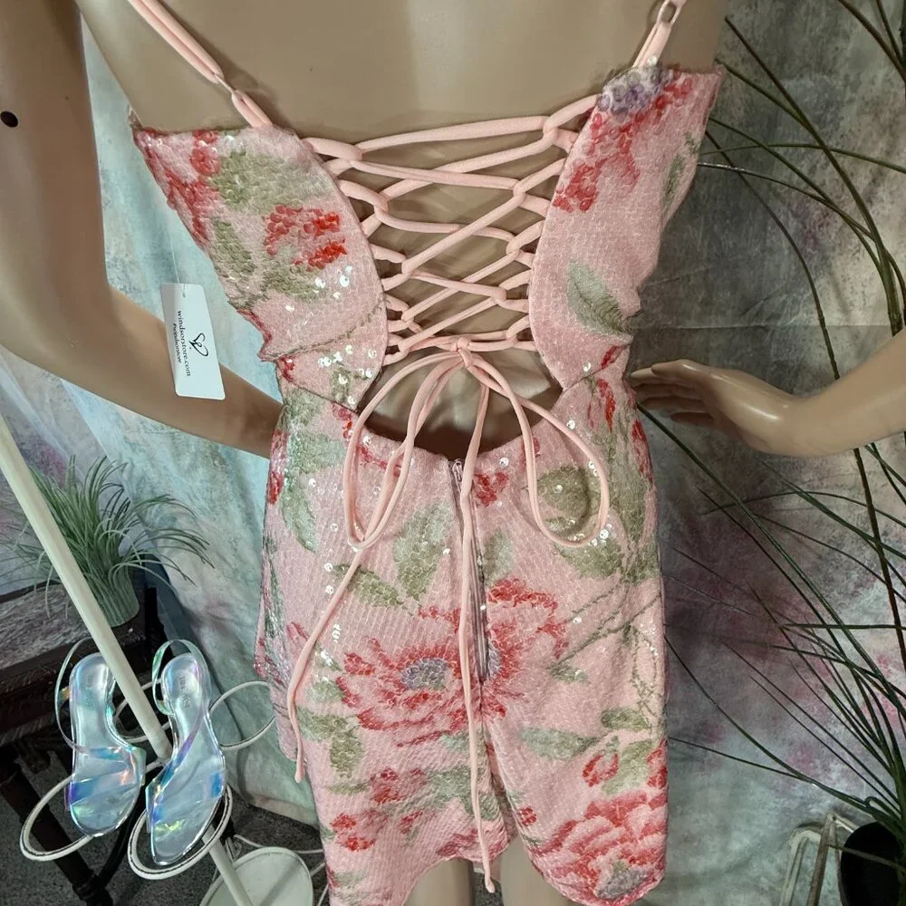NEW 📌Windsor Makenna Floral Sequin Open Lace Up Back Mini Cocktail Dress - Picture 11 of 16